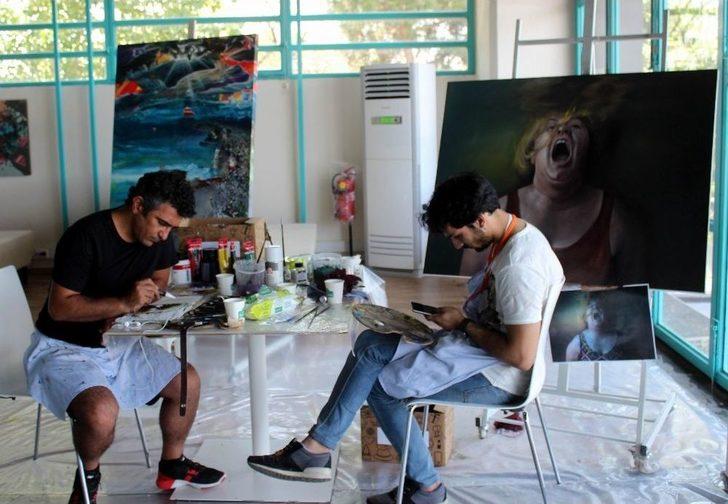 6 Ülkeden 26 Ressam Hayallerini Tekirdağ’da Tuvallere Döküyor G1