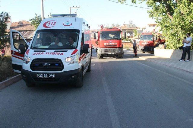 Elazığ’da Odunluk Yangını