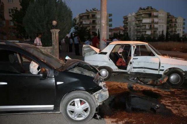 Adıyaman'da Taziye Dönüşü Kaza: 6 Yaralı