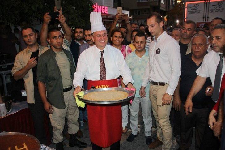 Hatay’da 78. Yılda 78 Metrelik Künefe G1