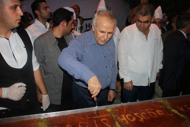 Hatay’da 78. Yılda 78 Metrelik Künefe G3