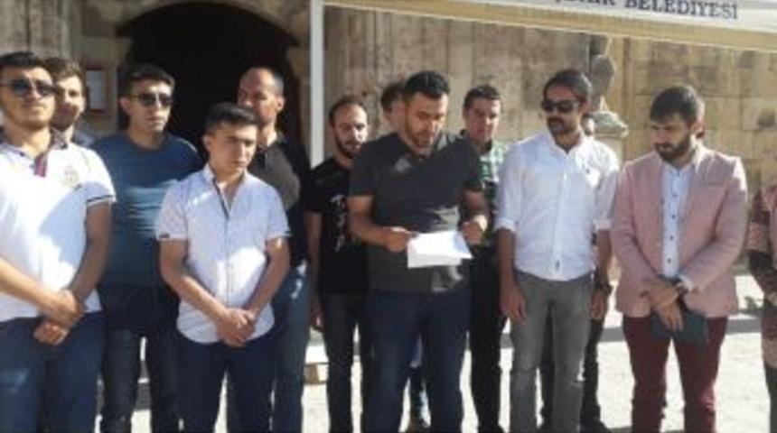 Ak Parti Gençlik Kolları Başkanı Özgür Yönlü: “hakları İhlal Edilen Müslümanların Haklarını Korumaya Devam Ediyoruz.”