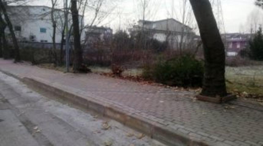 İzmit Belediyesi&rsquo;nden Kiralık Oto Yıkama Yeri