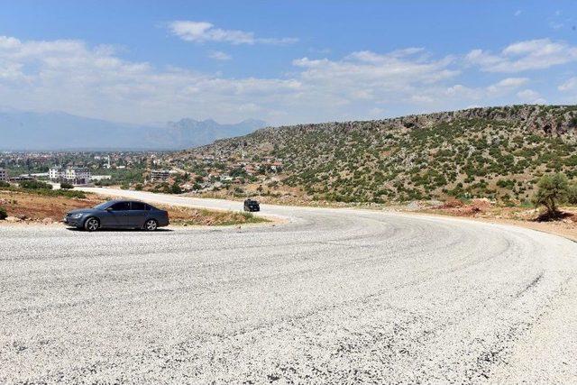 Tütüncü, “masa Dağı Yolu Şehir Trafiğini Rahatlatacak”