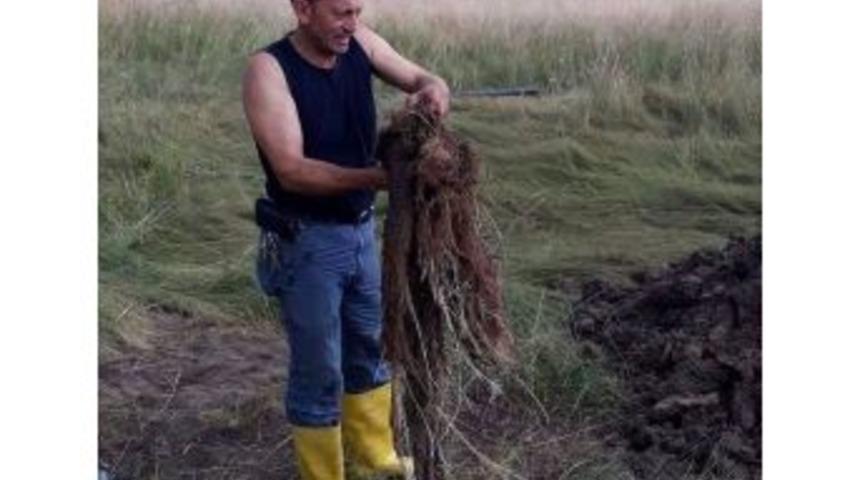 Emet Dere Mahallesinin Su Sıkıntısı Giderilmeye &Ccedil;alışılıyor