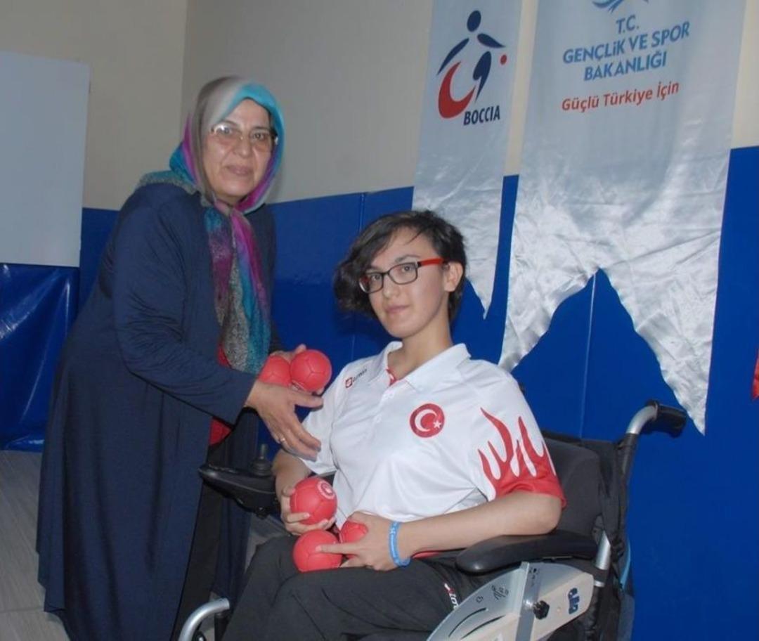 (&ouml;zel Haber) Boccia Sayesinde &Ouml;nce Antidepresan İla&ccedil;larından Kurtuldu, Milli Takıma Y&uuml;kseldi