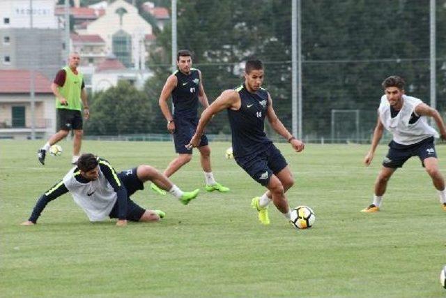 Akhisar Belediyespor'da Henrique Rüzgarı