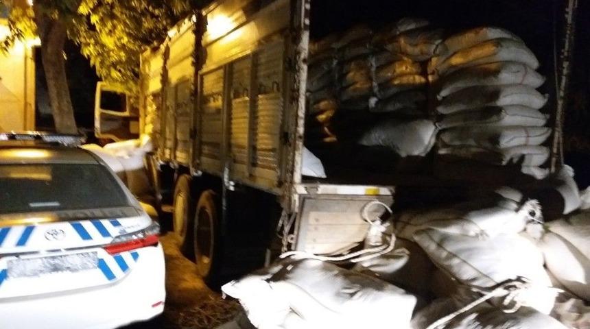 Niğde&rsquo;de 71 Bin 500 Paket Ka&ccedil;ak Sigara Yakalandı