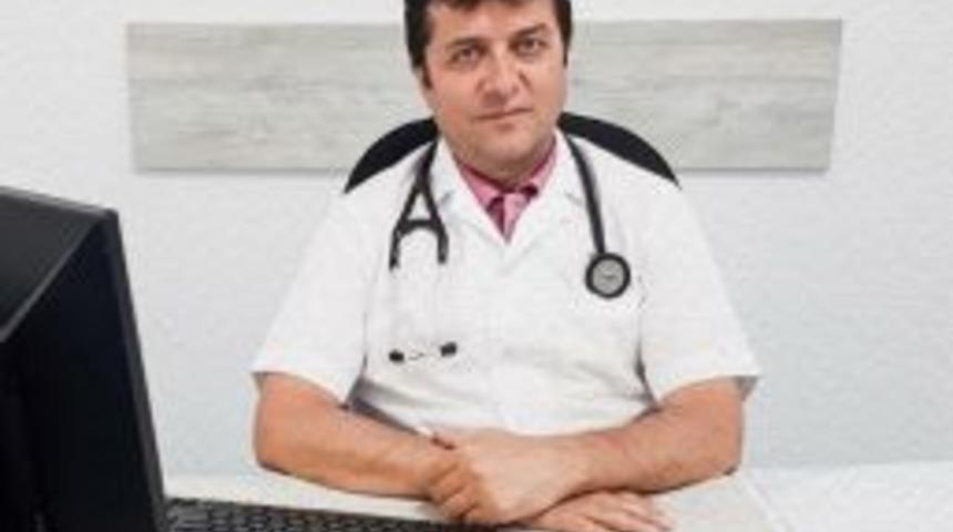 Coşkun&ldquo; Kırık Kalp Sendromu Vakalarının %90&rsquo;ı Kadınlar &rdquo;