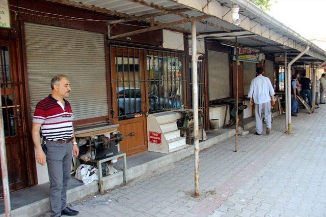 Ayakkabı Tamircilerinin Balici İsyanı