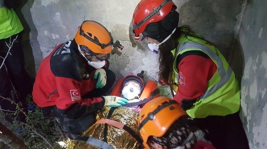 Dak Ekibinden &rsquo;deprem Eğitimi Ve Tatbikatı&rsquo;