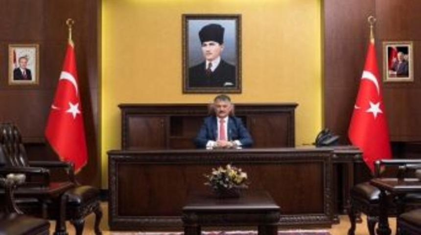 Vali Yazıcı; Basın Bayramını Kutladı