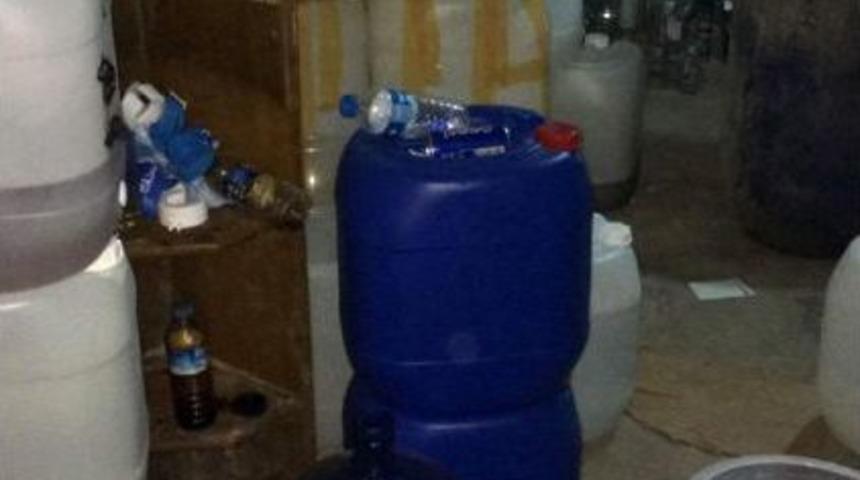 Bağcılar'da Sahte I&ccedil;ki Operasyonu; 2 G&ouml;zaltı