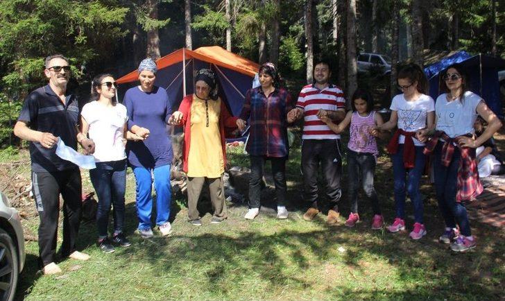 Sıcaktan Bunalan Vatandaşlar Yaylaya Akın Etti G4