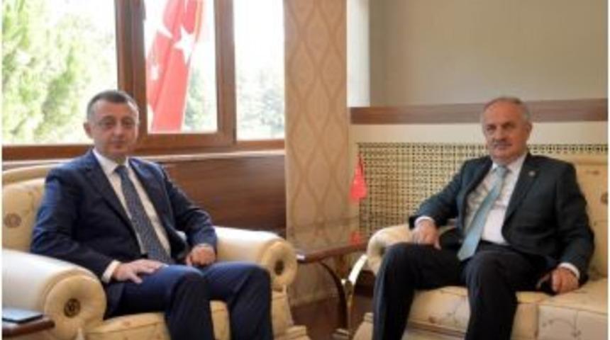 Ak Parti Kocaeli Milletvekili Ayg&uuml;n&rsquo;den Ziyaret