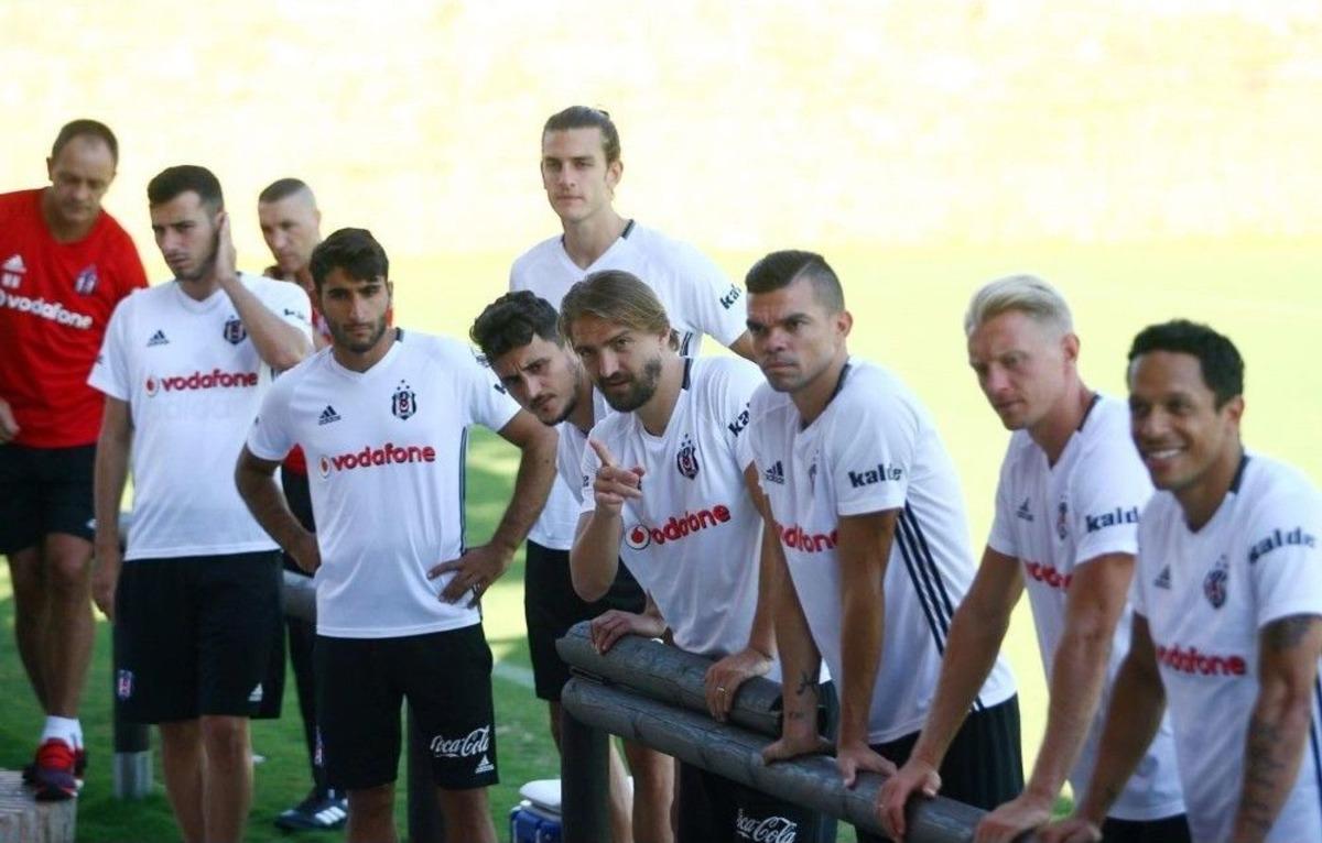 Beşiktaş, Salonda &Ccedil;alıştı