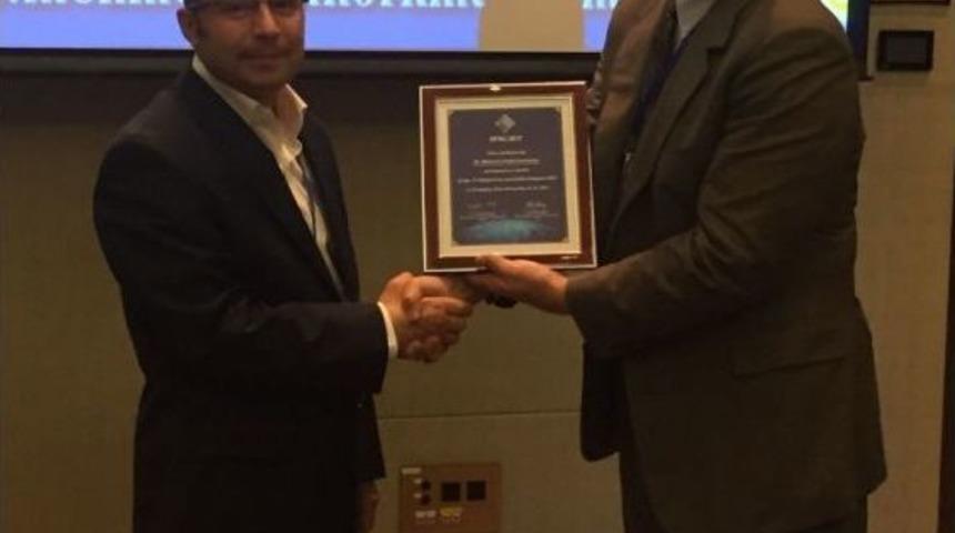 700. Skolyoz Ve Kifoz Ameliyatı