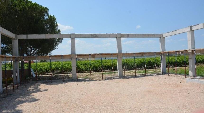 Hacıhaliller &Ccedil;ok Ama&ccedil;lı Salon Yeni Eğitim Yılına Yetişecek