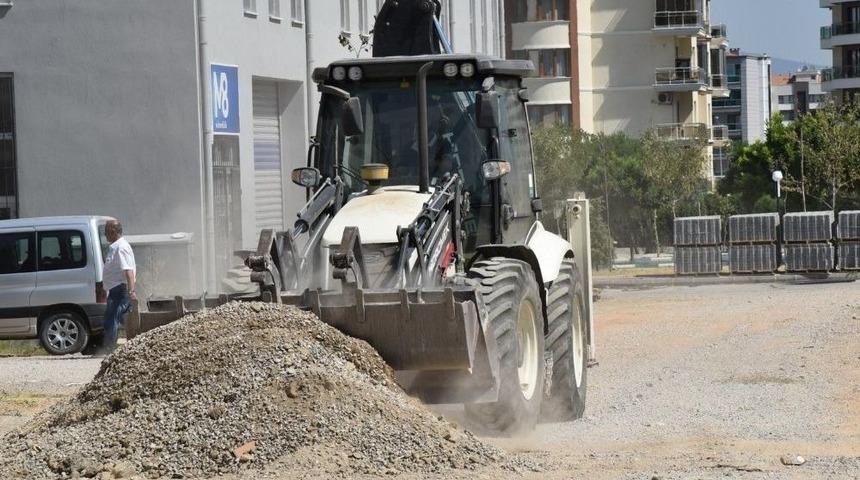 Uncubozk&ouml;y Ve Tekstilciler Sitesinde Yol &Ccedil;alışması