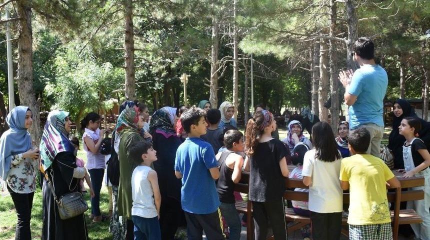 Yaz Kur&rsquo;an Kursu &Ouml;ğrencilerinin Piknik Keyfi