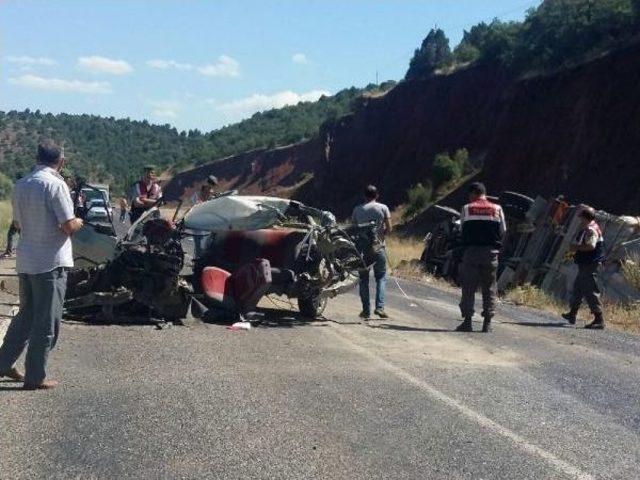 Zabıta Memuru Trafik Kazasında Öldü