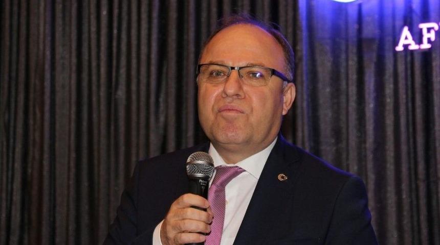 Vali Tutulmaz&rsquo;dan Basın Bayramı&rsquo;nda Gazetecilere &ldquo;biraz Cilalayalım&rdquo; Tepkisi