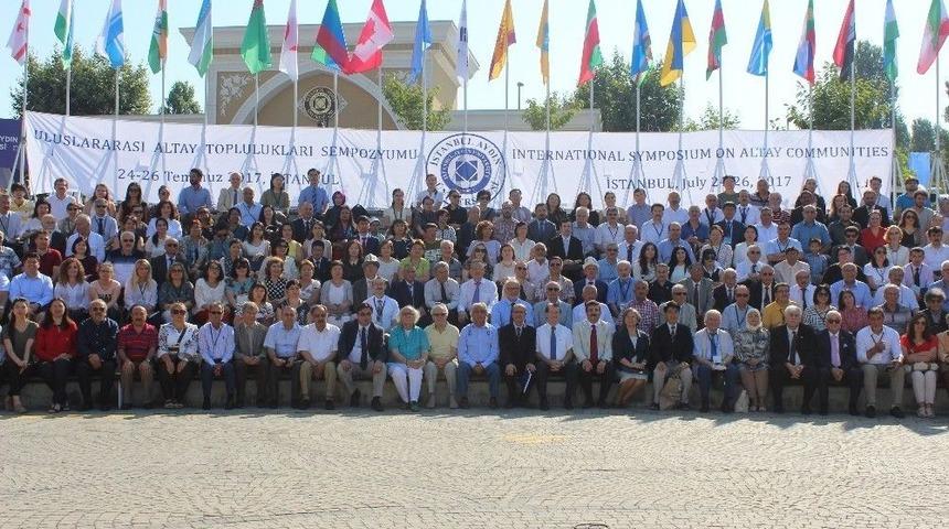 T&uuml;rk D&uuml;nyası &lsquo;altay Toplulukları Sempozyumu&rsquo;nda Buluştu