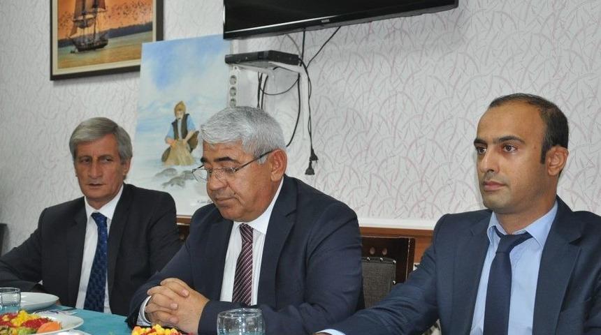 Başkan Kara&ccedil;anta Kars Basınıyla Buluştu