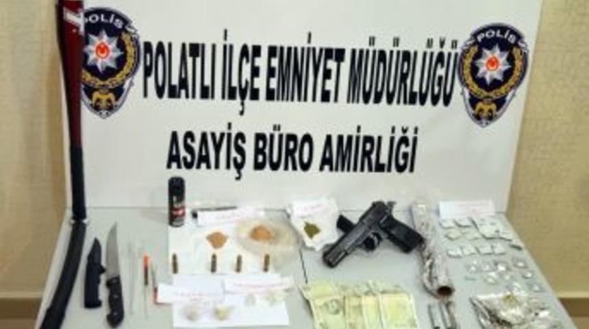 Ankara Polisi Zehir Tacirlerine G&ouml;z A&ccedil;tırmıyor