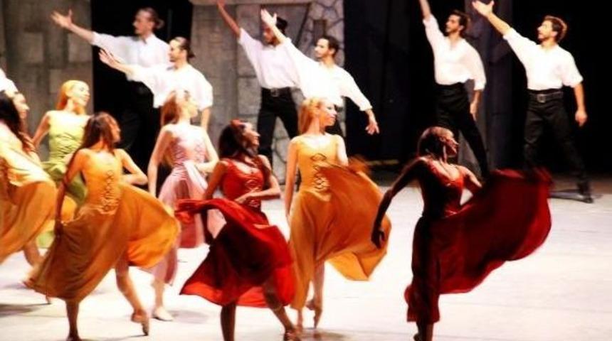 Bodrum Uluslararası Bale Festivali 'zorba' Ile Başladı