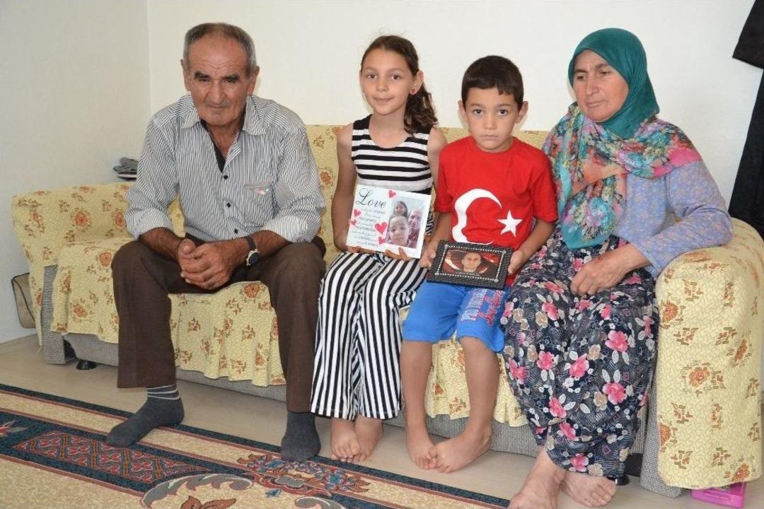 (&ouml;zel Haber) Şehit &Ouml;zel Harekat&ccedil;ının Annesi Fet&ouml;&rsquo;ye Ateş P&uuml;sk&uuml;rd&uuml;