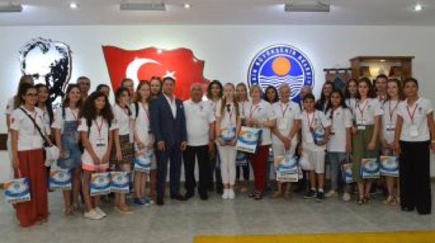 Başkan Kocamaz, Litvanyalı &Ouml;ğrencilerle Buluştu