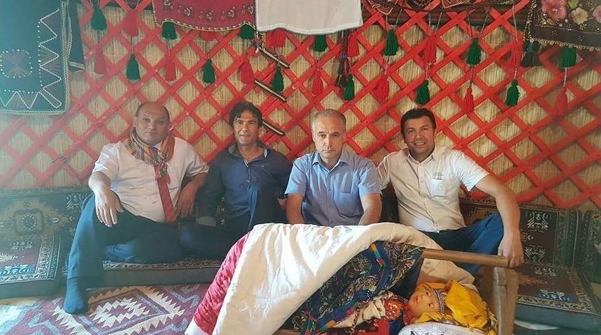 Başkan Y&uuml;ksel &Uuml;nal, K&ouml;s Oyunu &lsquo;t&uuml;rk D&uuml;nyası Ata Sporları Şenliği&rsquo;ne Katıldı