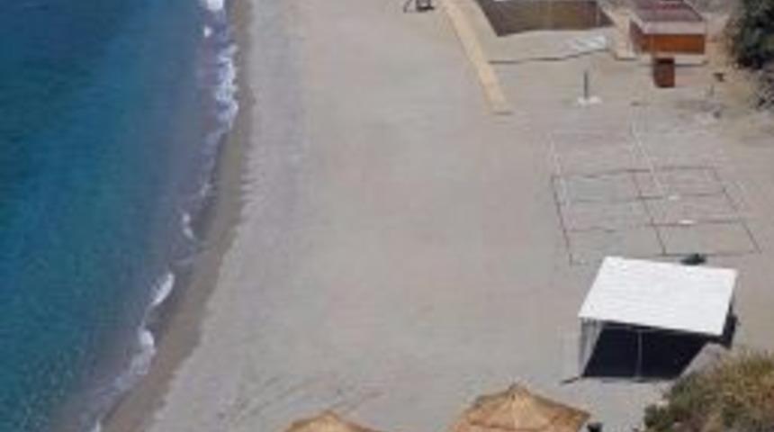 T&uuml;rel, Aysultan Kadınlar Plajı&rsquo;nı A&ccedil;ıyor