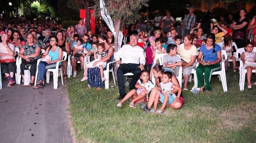 Seyhan&rsquo;da Yazlık Sinema Uygulaması