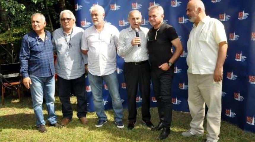 Portakal Çiçeği Sanatçıları Ağırlıyor