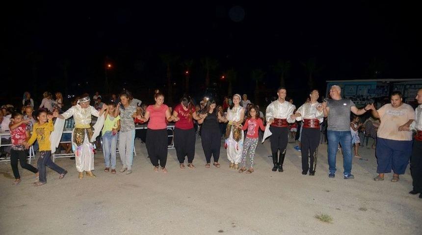 Karataş&rsquo;ta &Uuml;&ccedil;&uuml; Bir Arada Şenlik