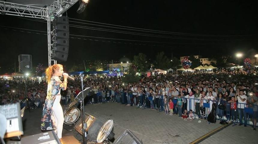 K&uuml;tahya&rsquo;da Tuğba Yurt Coşkusu