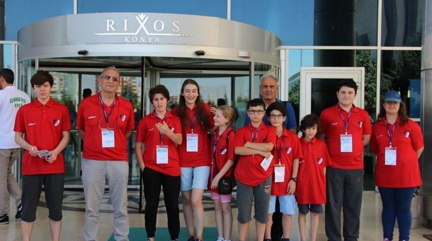 D&uuml;zcespor&rsquo;a Birincilik Madalyası