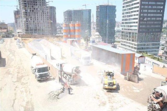 Kadıköy Belediye Başkanı Nuhoğlu Bölgede Kurulu Beton Santralleri Konusunda Uyardı