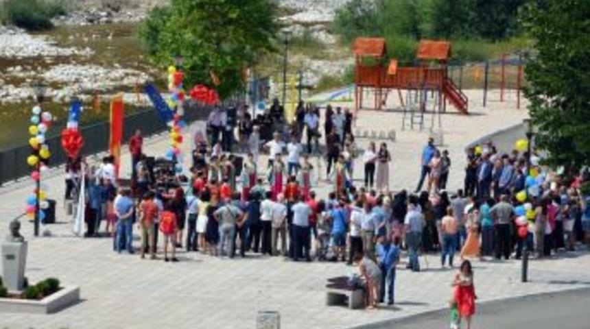 Karadağ Şavnik Şehir Meydanı Tika Tarafından Yenilendi