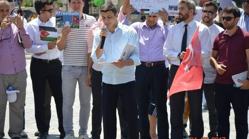 İmam Hatiplilerden İsrail Protestosu