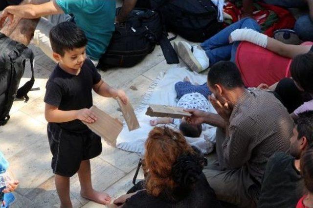 Batma Tehlikesi Geçiren Yattaki 113 Suriyeli Kurtarıldı