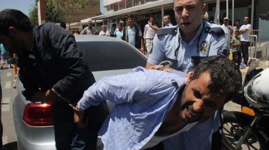 Şanlıurfa G&ouml;&ccedil; İdaresi M&uuml;d&uuml;r Ve Personeline Saldırıya 3 G&ouml;zaltı