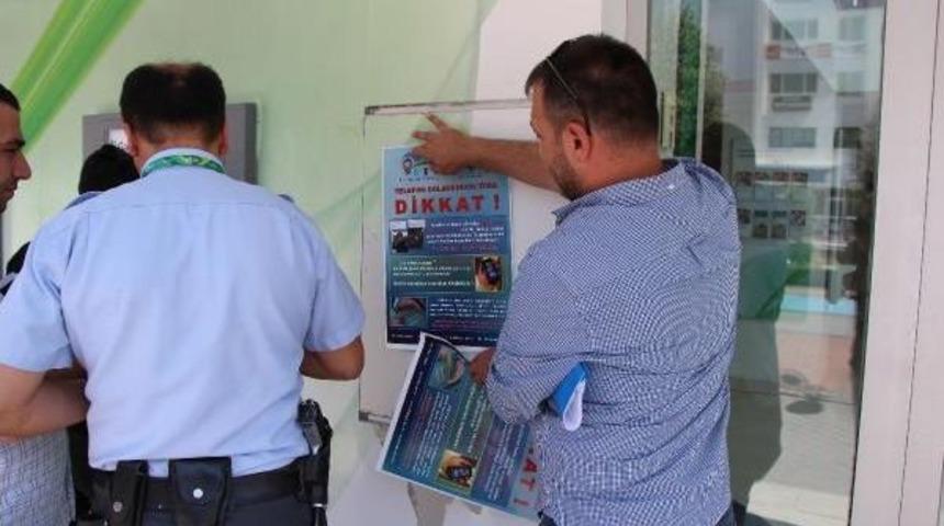 Polisten Telefon Dolandırıcılarına Karşı Broş&uuml;rl&uuml; Uyarı