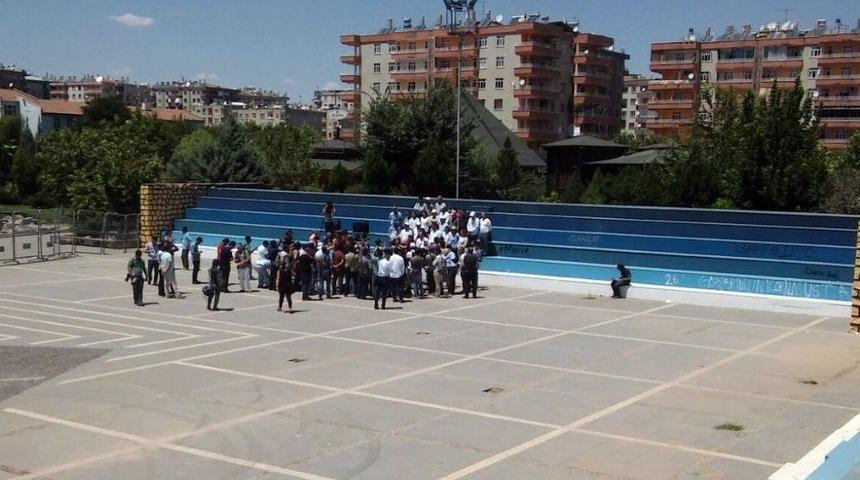 Hdp Grup Toplantısını Diyarbakır&rsquo;da Yaptı