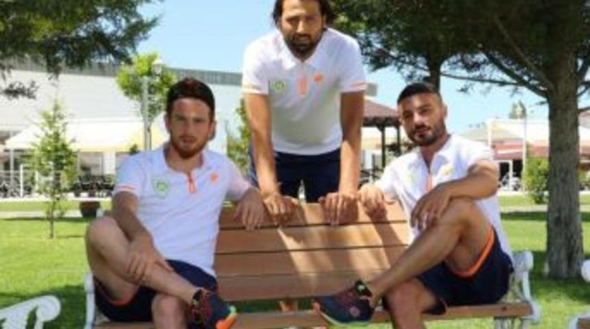 Manisa B&uuml;y&uuml;kşehir Belediyespor'da Futbolcular Bu Sezon Iddialı