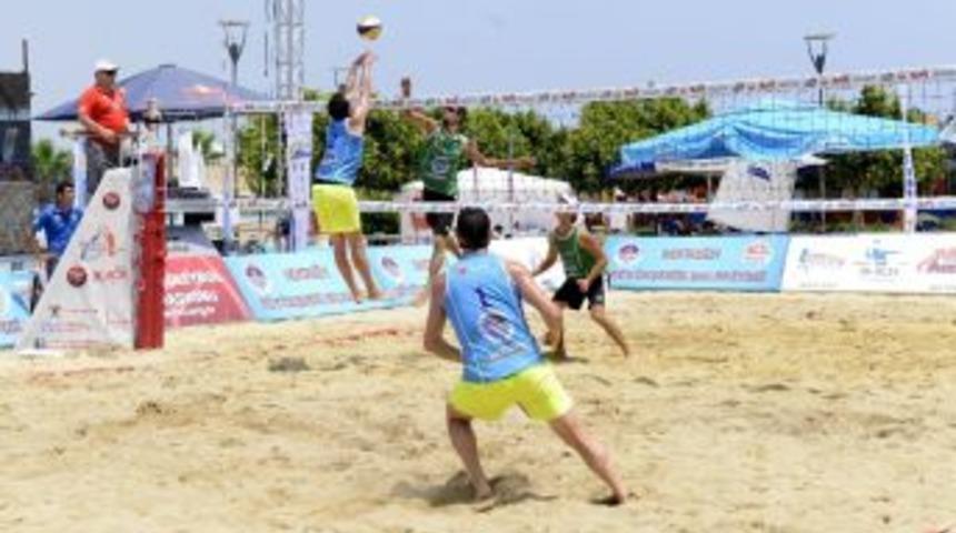 Uluslararası Plaj Voleybolu Heyecanı Mersin&rsquo;i Saracak