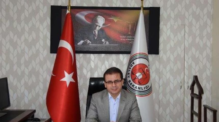 Darbeci Astsubaya, 'hero' Tiş&ouml;rt&uuml;n&uuml; Kızkardeşi Kargoyla G&ouml;ndermiş