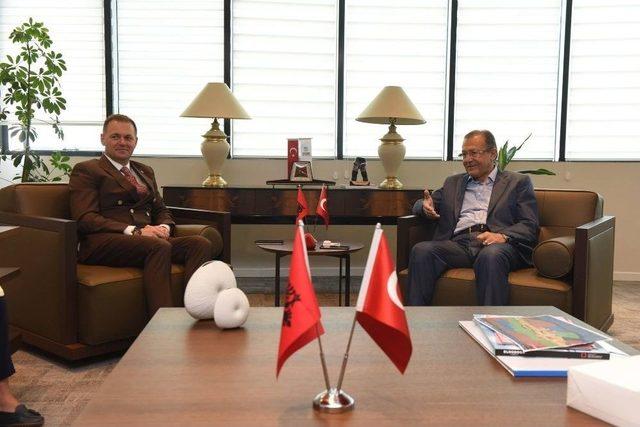 Arnavutluk Büyükelçisi’nden Başkan Uğur’a Ziyaret